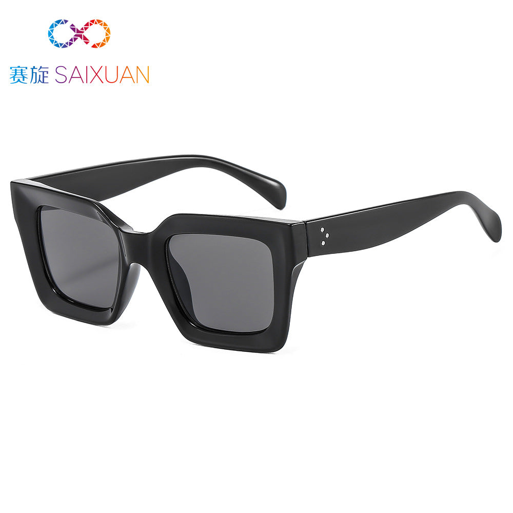 Trendy Square Sunglasses for Women - Fashionable Look