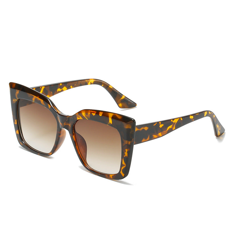 2021 Stylish Oversized Cat Eye Sunglasses for Women