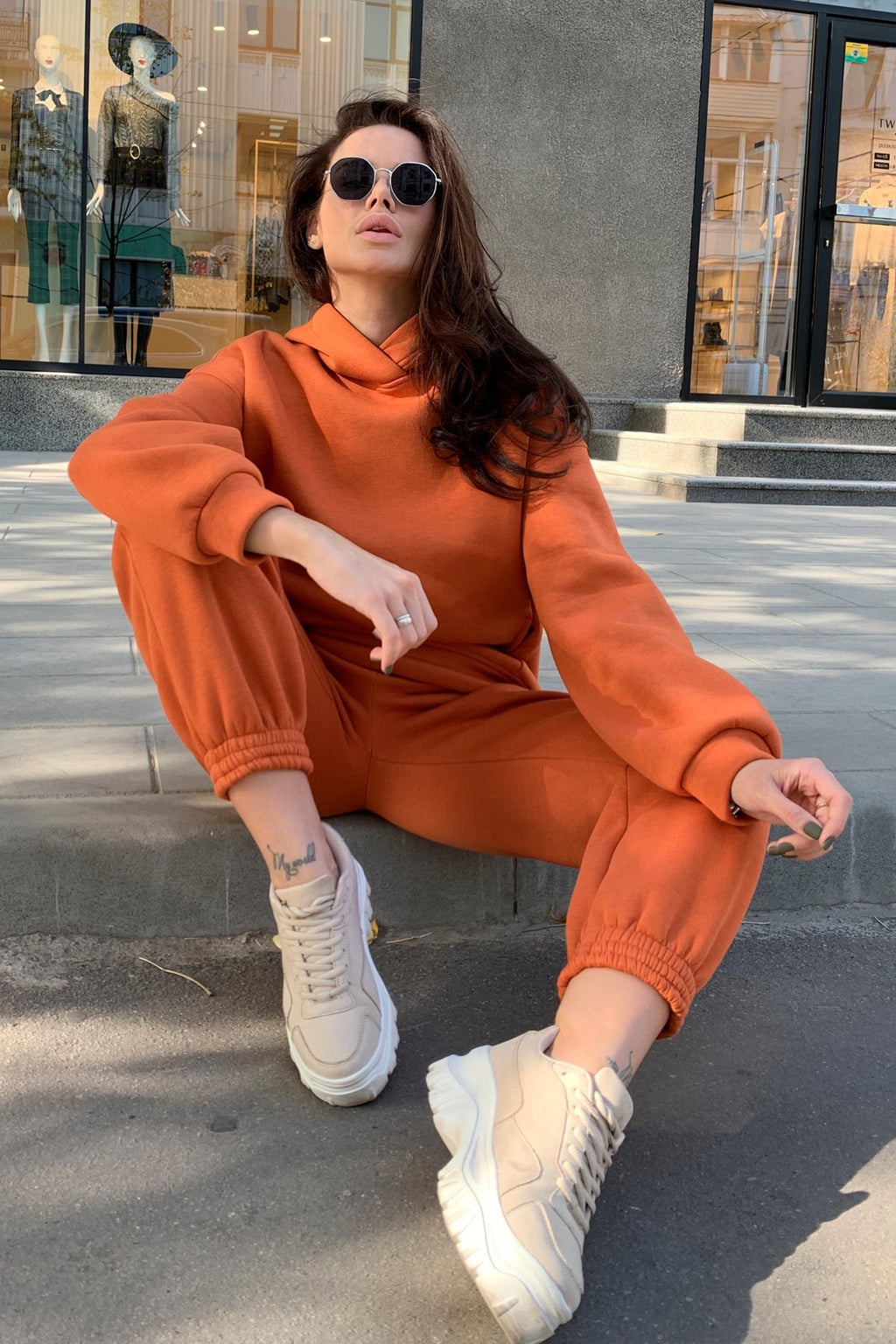 Fashionable Solid Color Hoodie & Casual 2-Piece Set