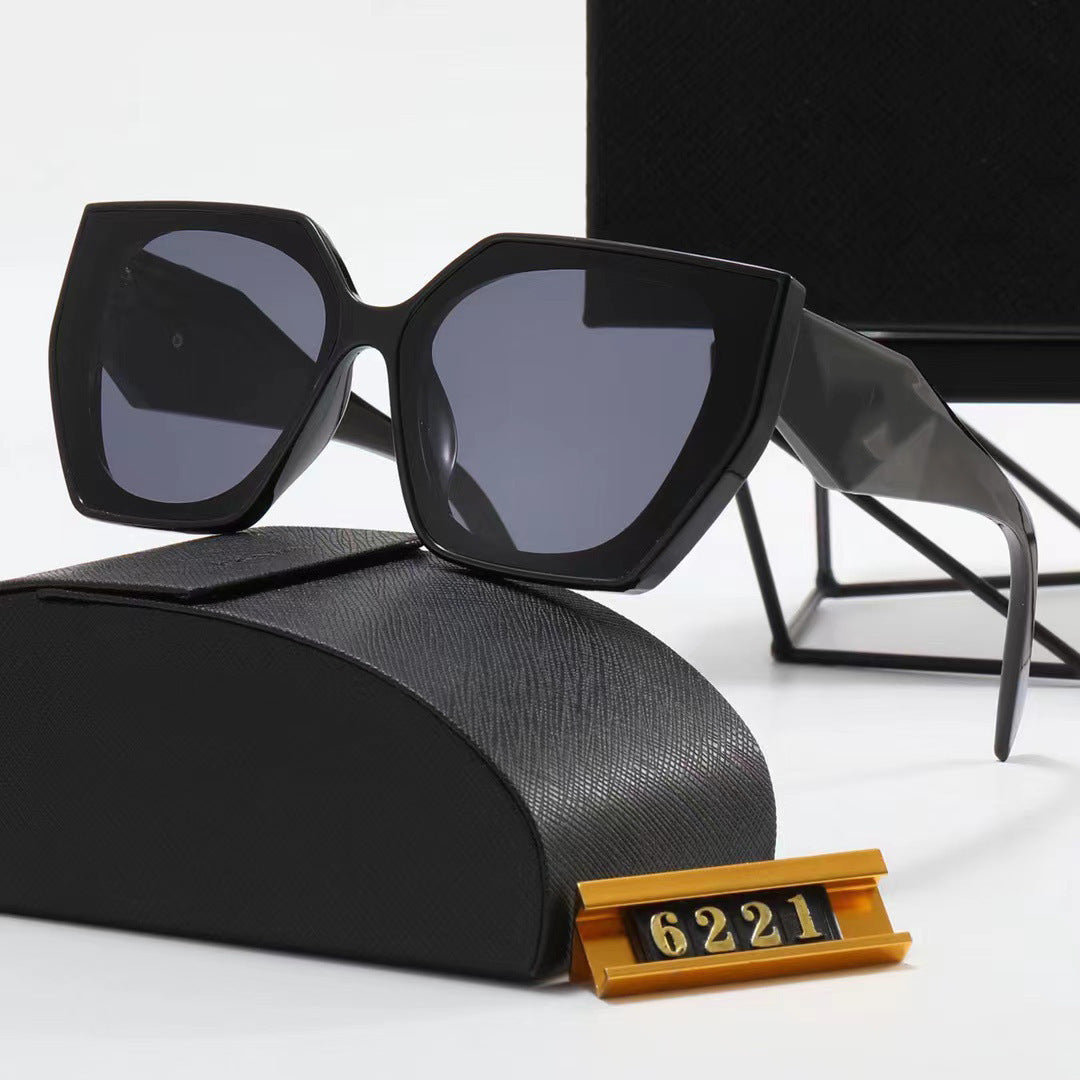 Trendy Oversized Sunglasses for Men and Women 6221