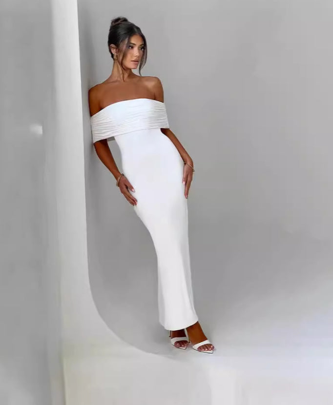 Elegant Backless Off-Shoulder Maxi Dress