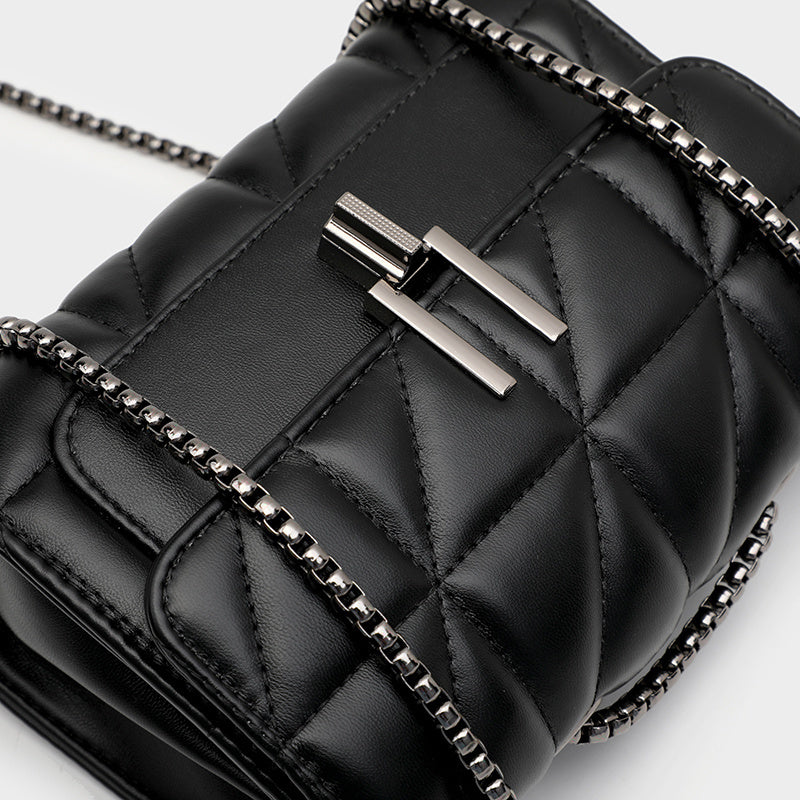 Evarisluxe Chaîne Noir Leather Chain Bag
