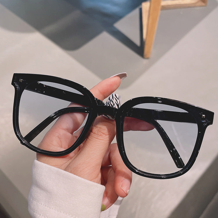 Stylish Foldable Polarized Sunglasses for Women