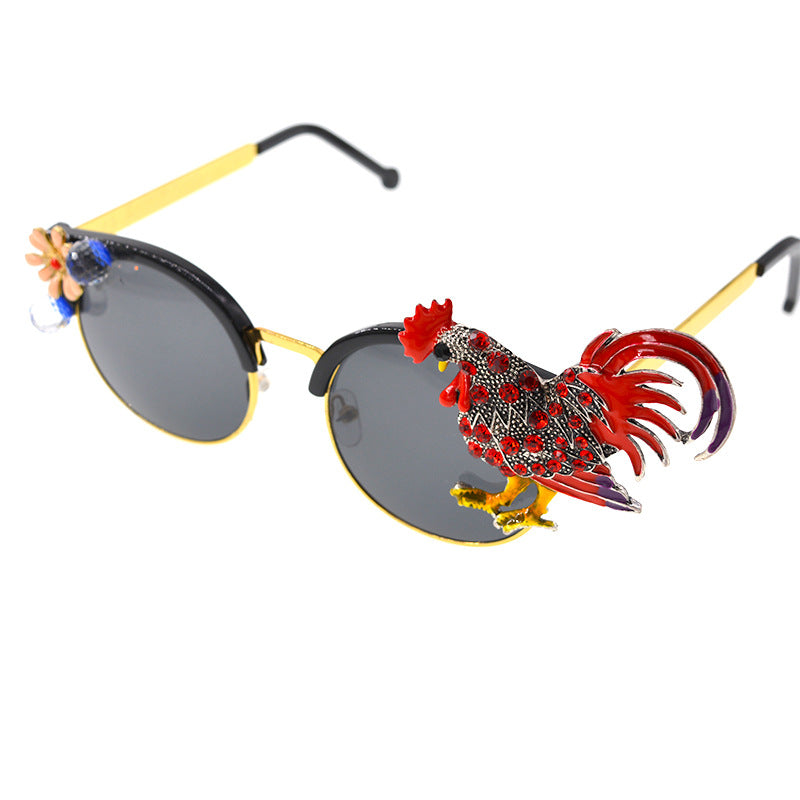 Fashionable Rooster Rhinestone Sunglasses for Women
