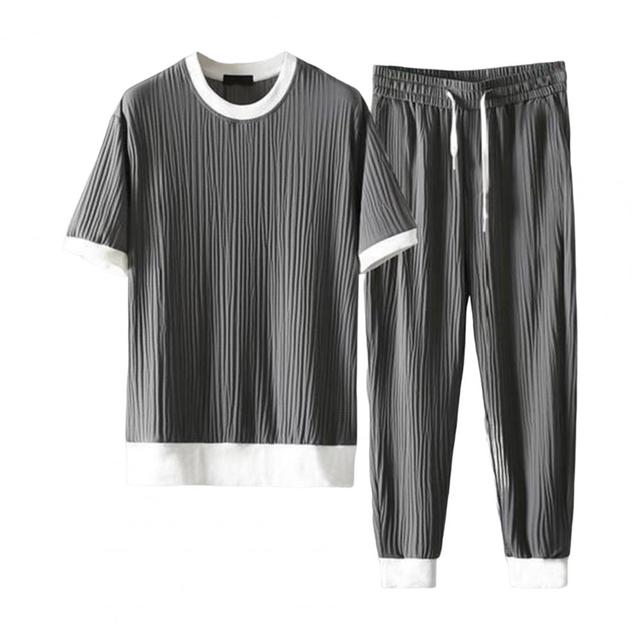 Men's Summer Outfit: Solid Color Top & Pants Set