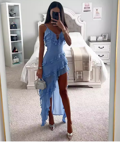 Evarisluxe Solid Sculpt Midi Dress