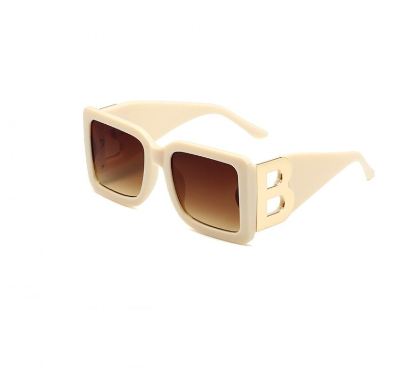 Model 4312 Retro Square Sunglasses for Women (One Piece)
