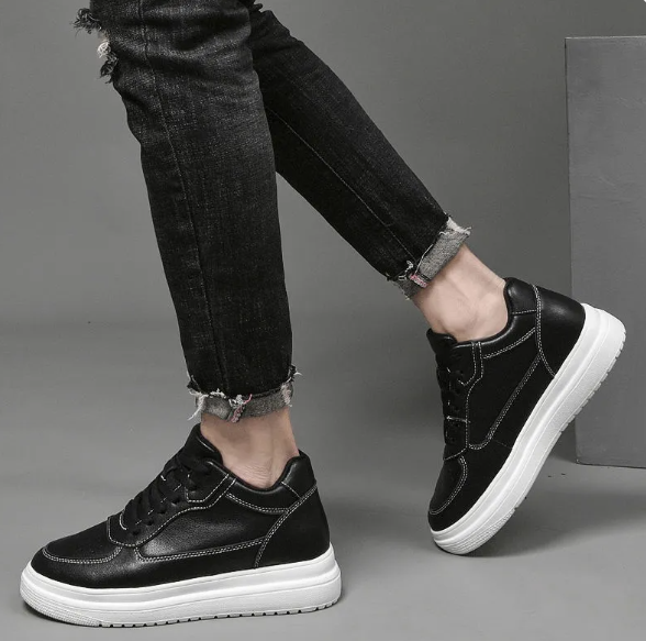 Casual Sports Men Leather Tide