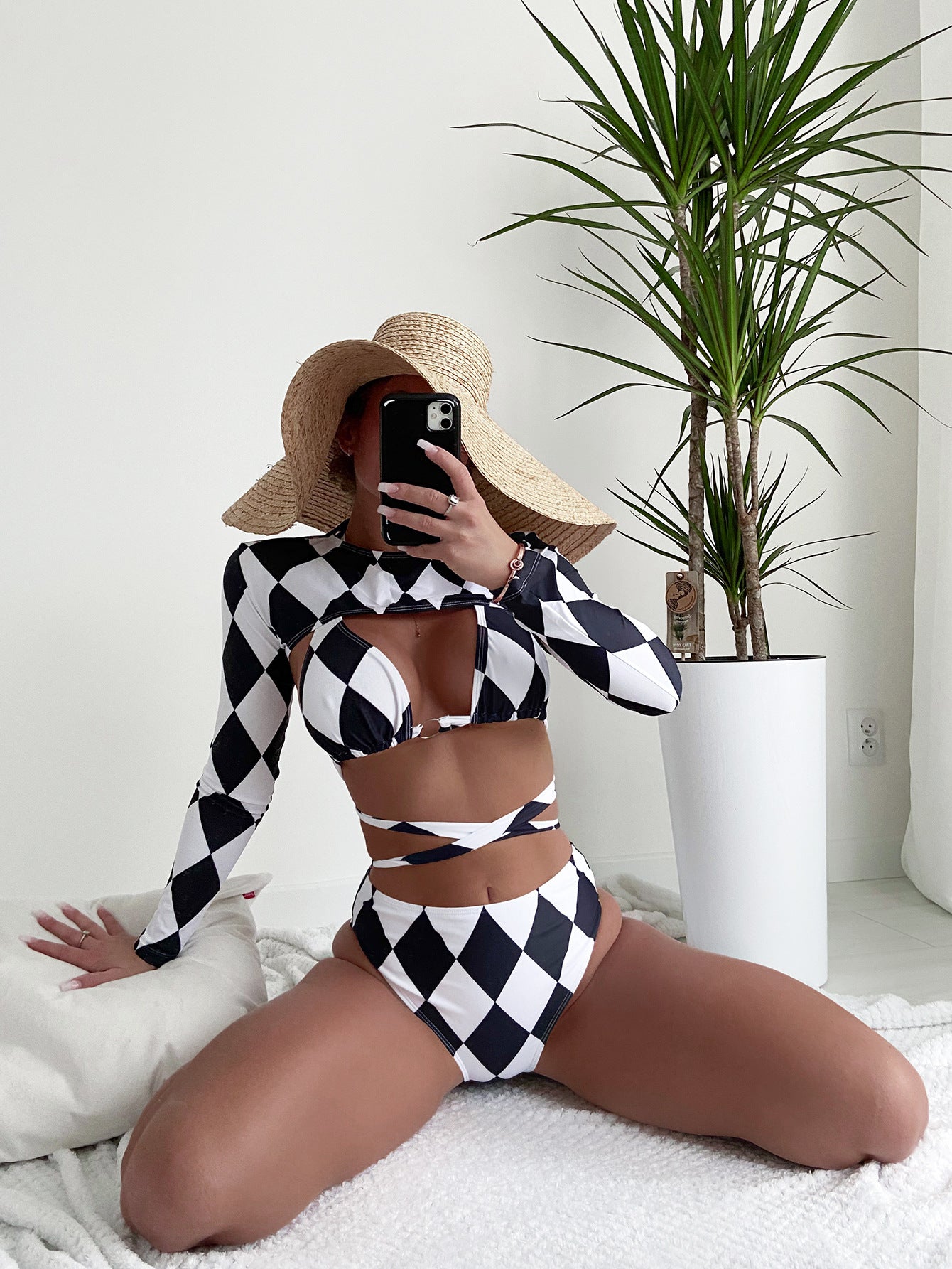 Women's Black and White Checkered Three-Piece Swimsuit