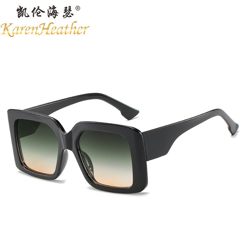 Fashionable Square Sunglasses 9077 for Women