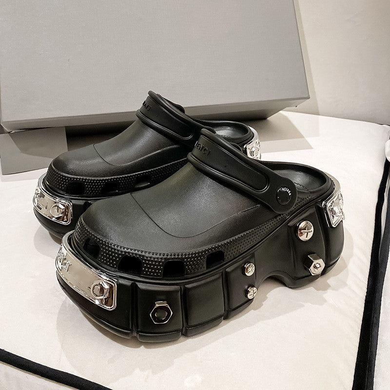 2023 Summer New Studded Metal Clog Shoes for Women