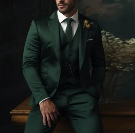 Classic Men's 3-Piece Slim Fit Suit