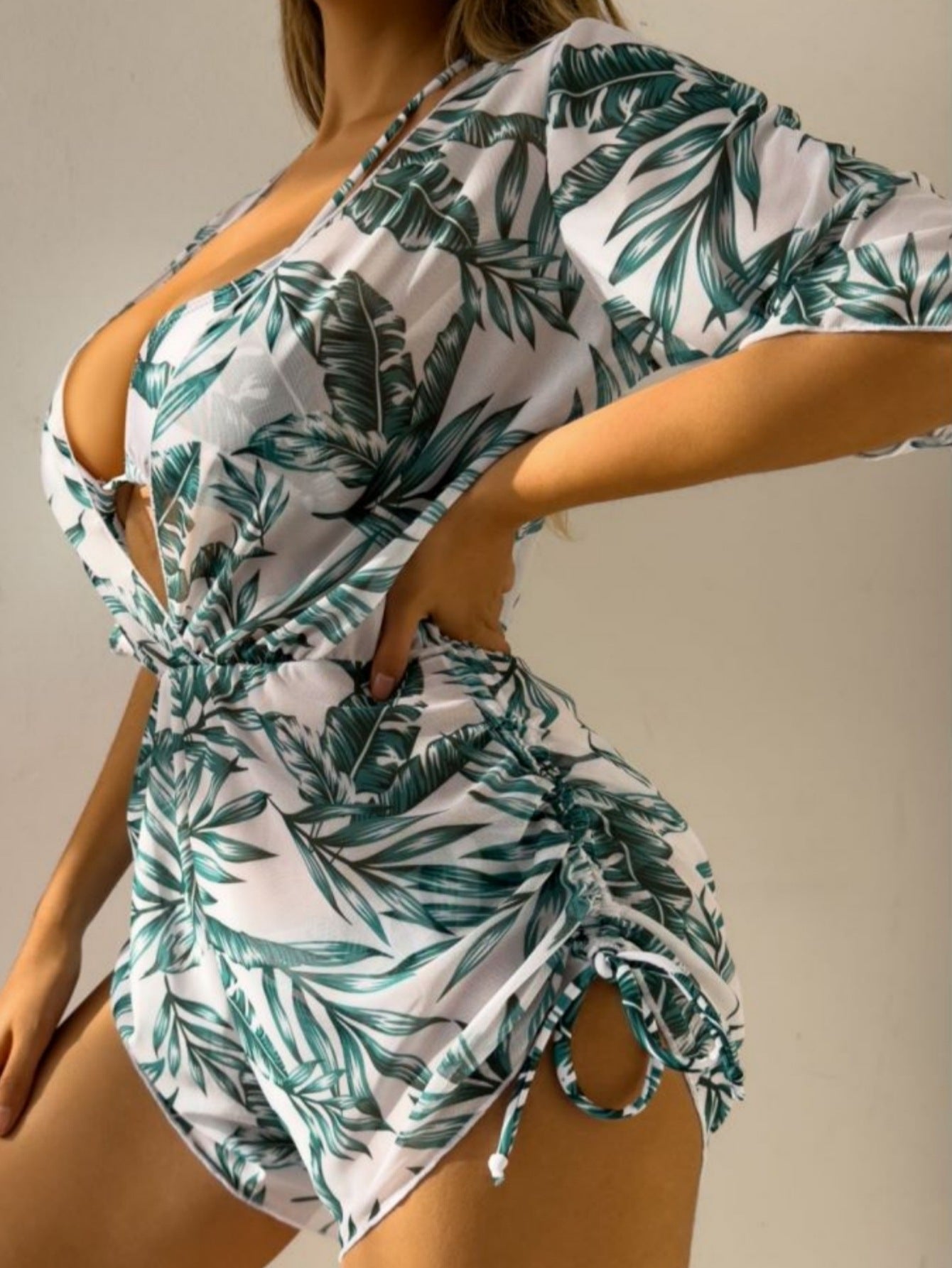 2023 Fashionable Three-Piece Bikini Set with Leaves Print