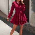 Elegant Long-sleeved Dress in Pure Color