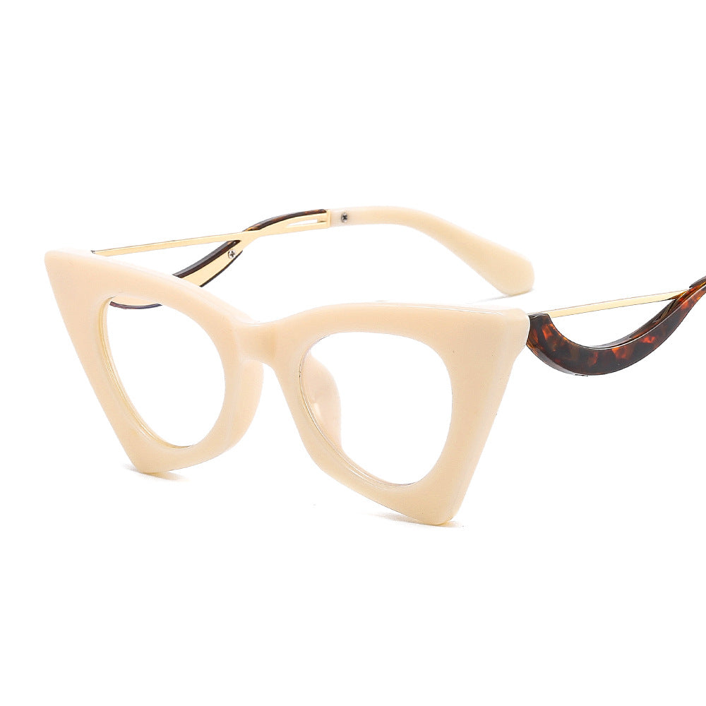 Cat Eye Shaped Selfie Sunglasses for Women 2815
