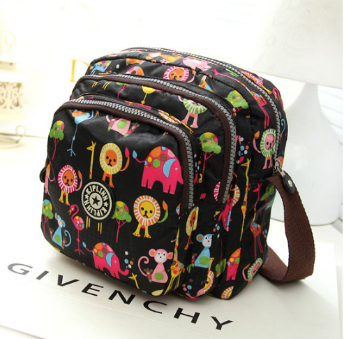 Fashionable Crossbody Bag for Women - Spring/Summer Style
