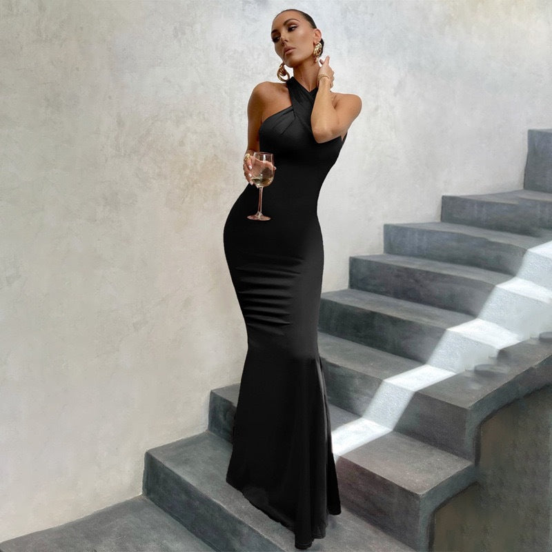 Evarisluxe Stylish Backless Mermaid Dress