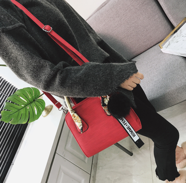 Summer Crossbody Handbag for Women - Stylish and Versatile
