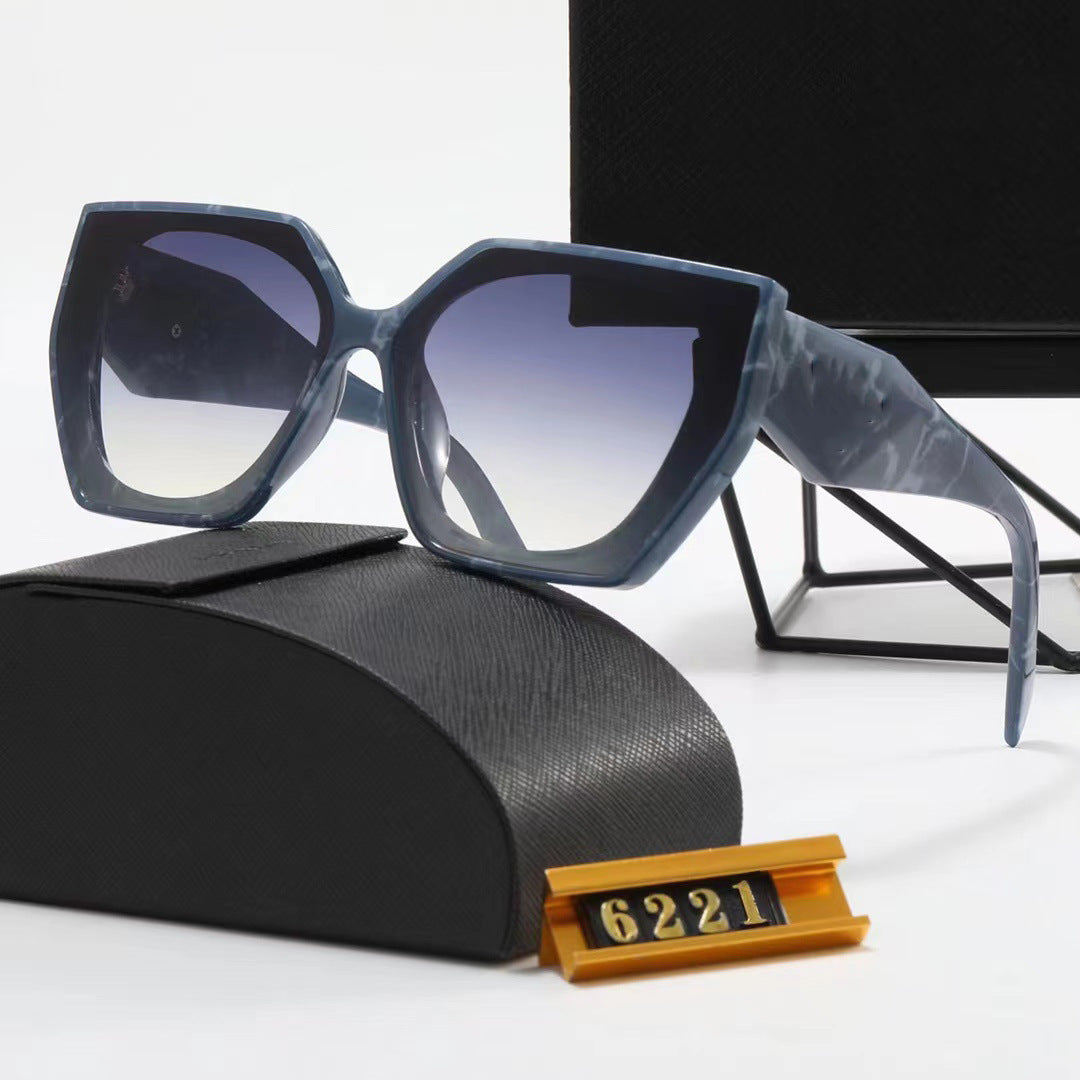 Trendy Oversized Sunglasses for Men and Women 6221