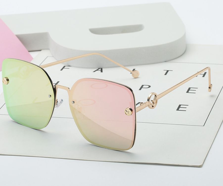 Fashionable Square Sunglasses with Hollow Legs for Women