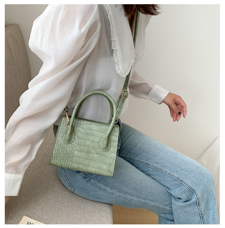 Trendy Summer Mini Shoulder Bag for Women 2020