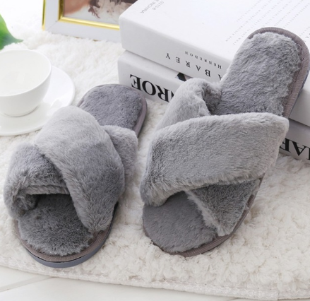 The Douceur Faux Fur Winter Slipper | Evarisluxe