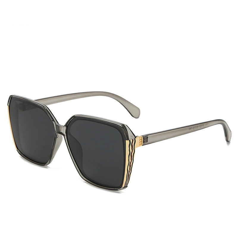Fashionable Oversized Square Sunglasses for Women X17021