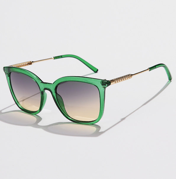 New Retro Hollow Metal Sunglasses for Men & Women