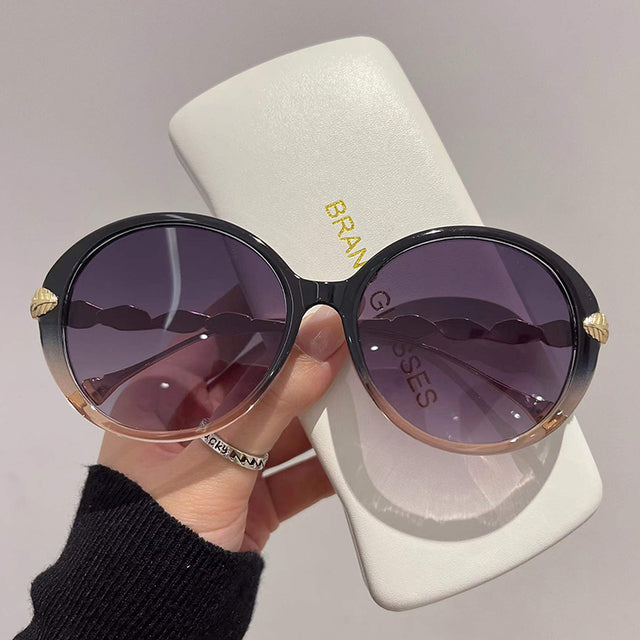 Vintage Round Frame Gradient Sunglasses for Women