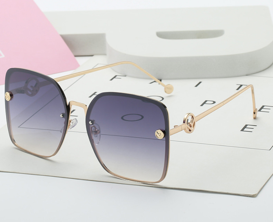 Fashionable Square Sunglasses with Hollow Legs for Women