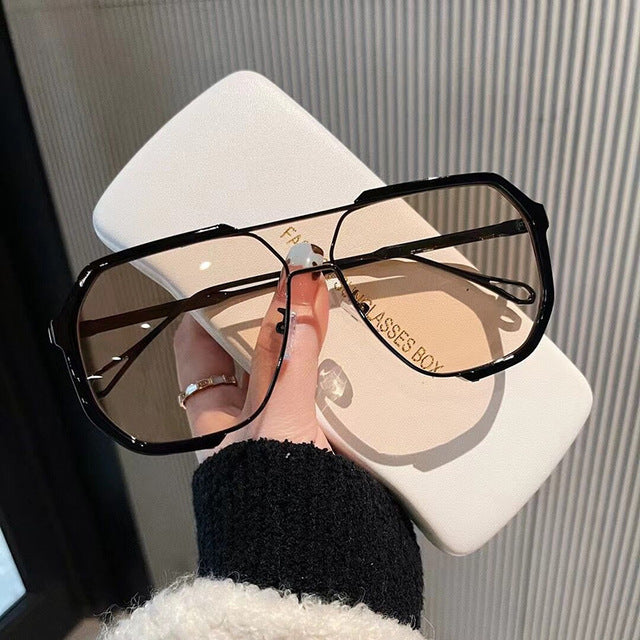 Avant Shield One-Piece Sunglasses