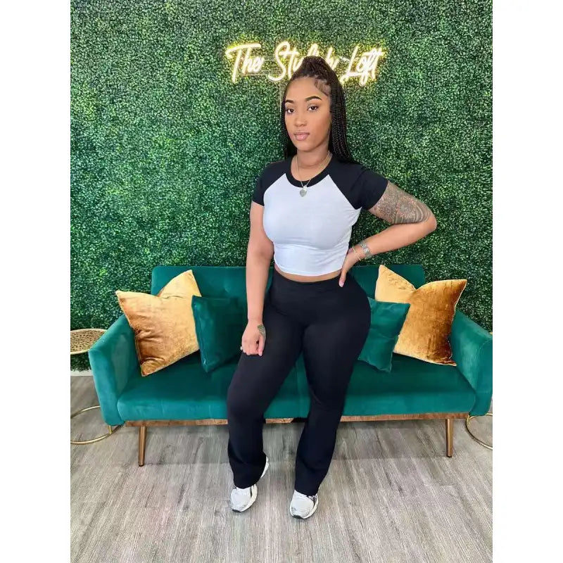Women's Contrast Color Short Sleeve Top & Trousers 2-Piece Casual Set