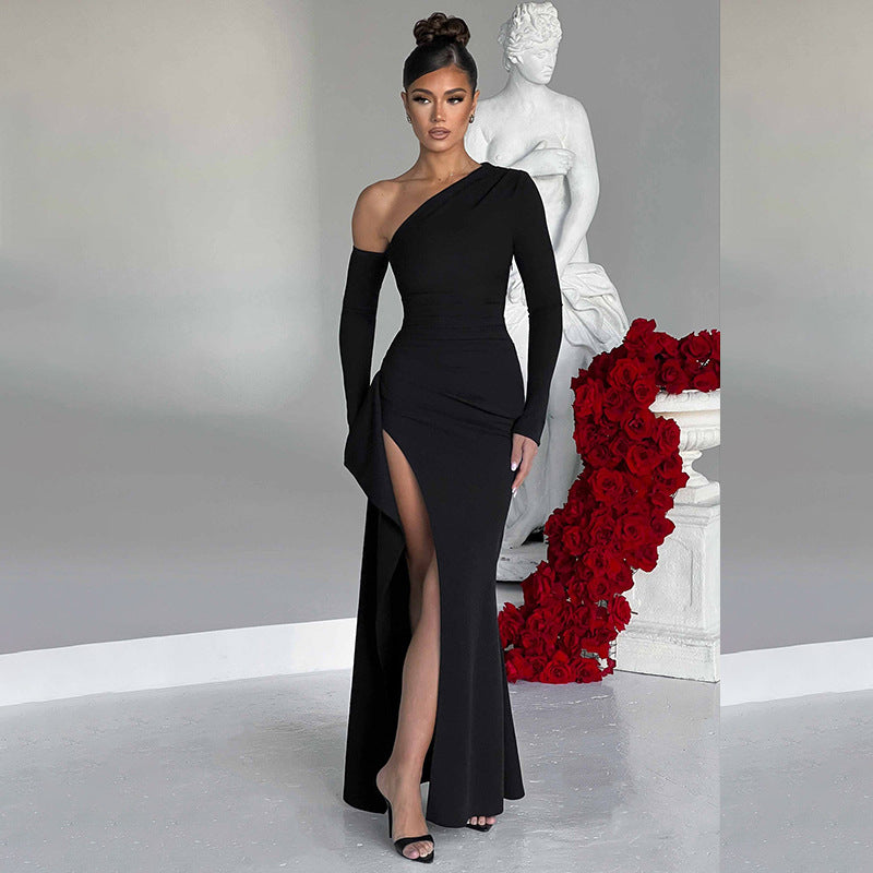 The Épaule One-Shoulder Knit Long Sleeve Dress | Evarisluxe