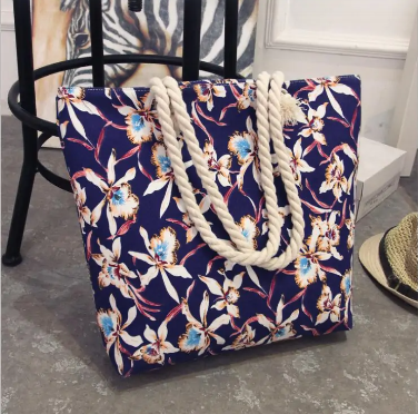 EvarisLuxe Grande Luxe Plus Size Tote