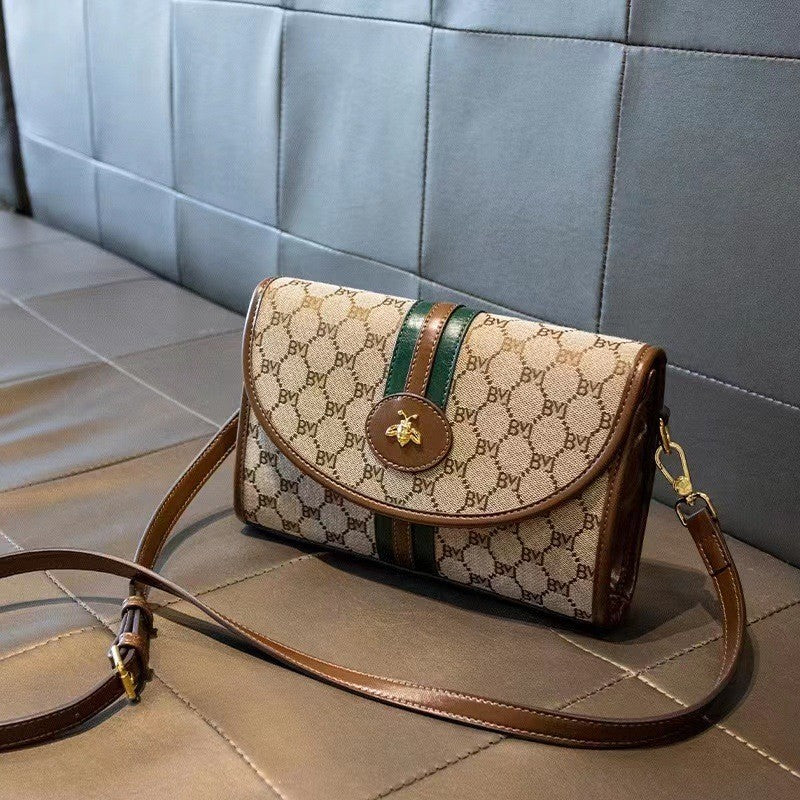 Trendy Women's Summer Shoulder Bag 2024 Fashionable Style
