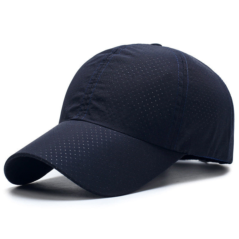 The Équipement Adjustable Cap | Evarisluxe