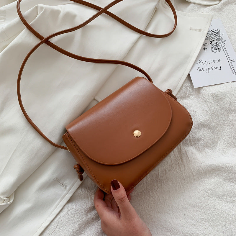 Spring Summer Women's Fashionable Crossbody Saddle Bag