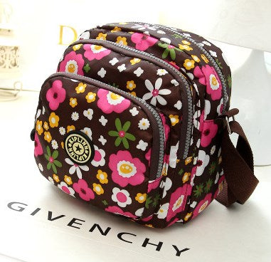Fashionable Crossbody Bag for Women - Spring/Summer Style