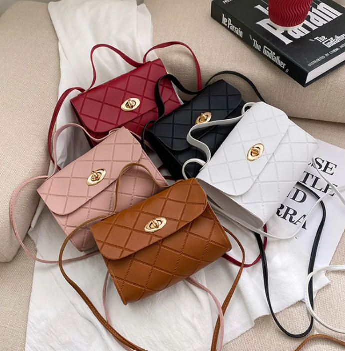 EvarisLuxe Losange Mini Quilted Bag