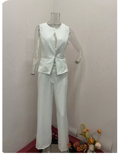 Alexi & Vivian Chic 2-Piece Summer Outfit Set