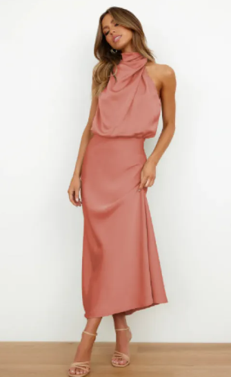 Evarisluxe Longue Silhouette Maxi Dress