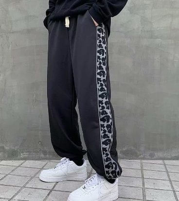 Retro Color-Blocked Leopard Print Sports Pants for Men