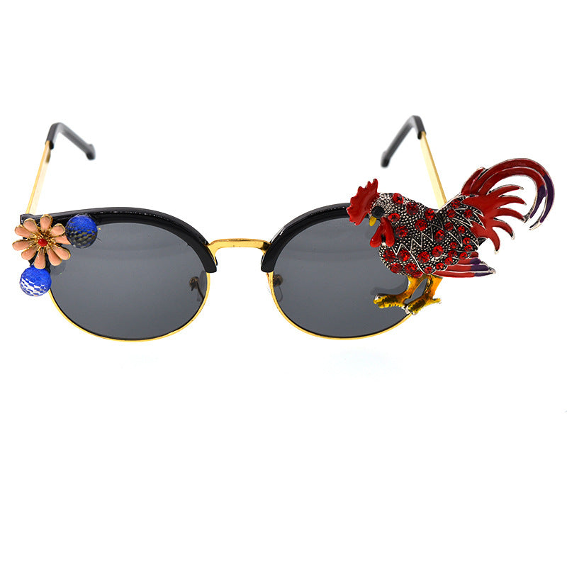 Fashionable Rooster Rhinestone Sunglasses for Women