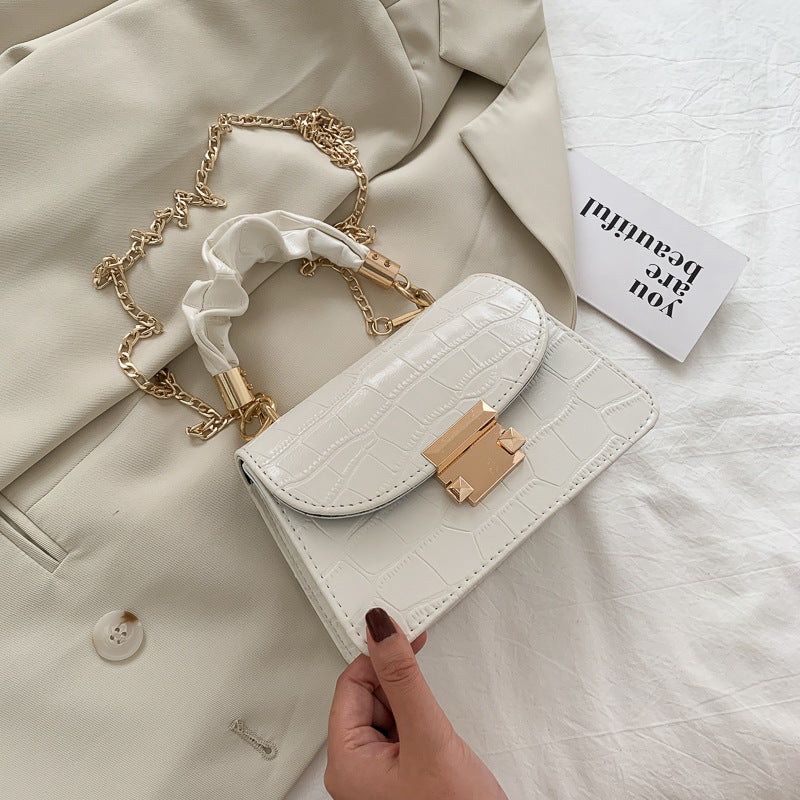 Trendy Summer Crossbody Chain Bag for Women 2020