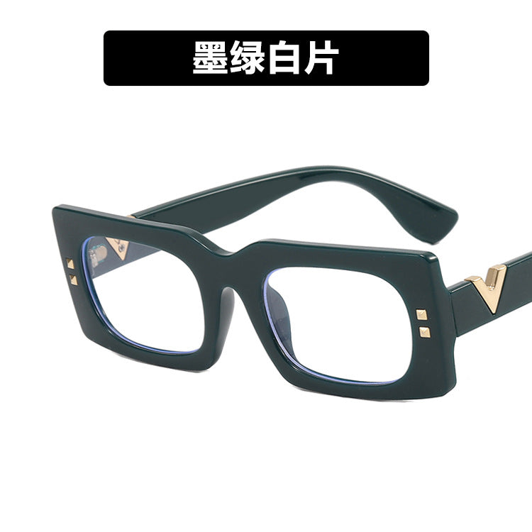 Trendy Square Frame Sunglasses for Women 2022